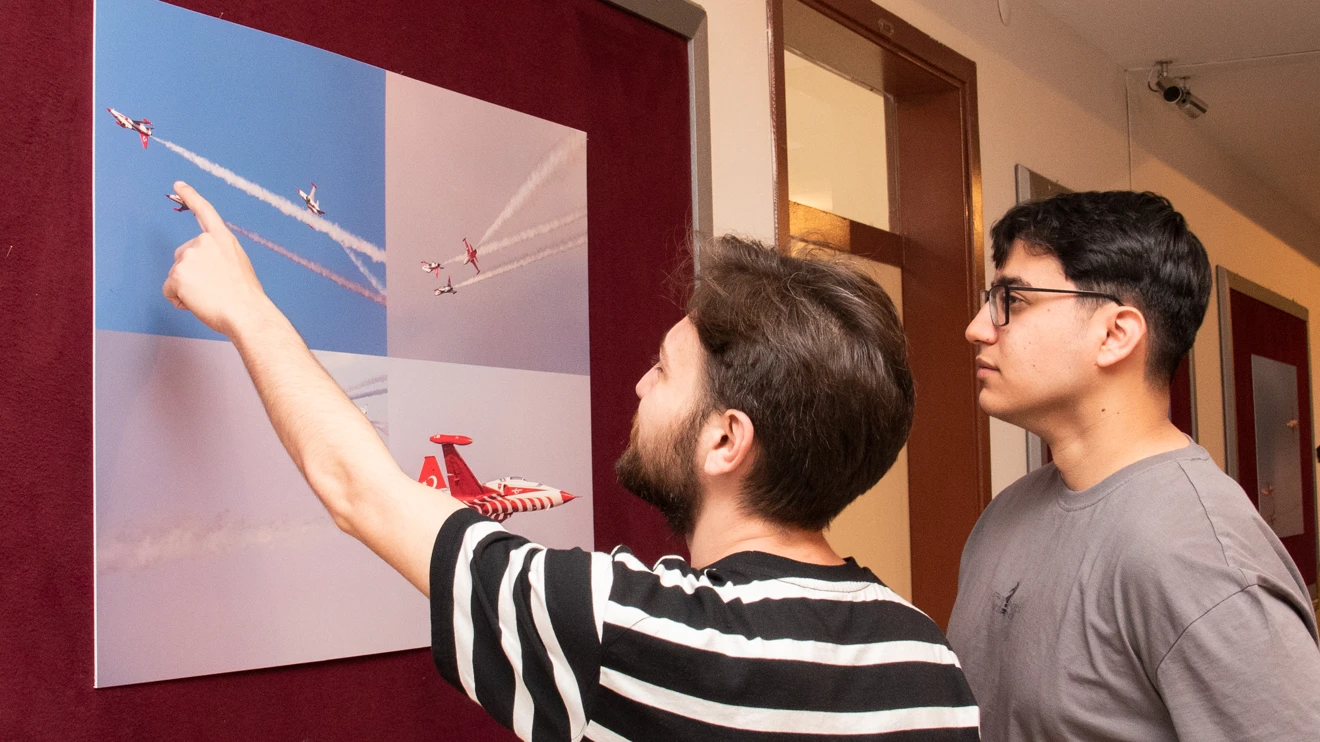 Türk Yıldızları Sergisi fotoğrafseverlerin beğenisine sunuldu